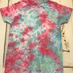 Custom tie dye tee shirts